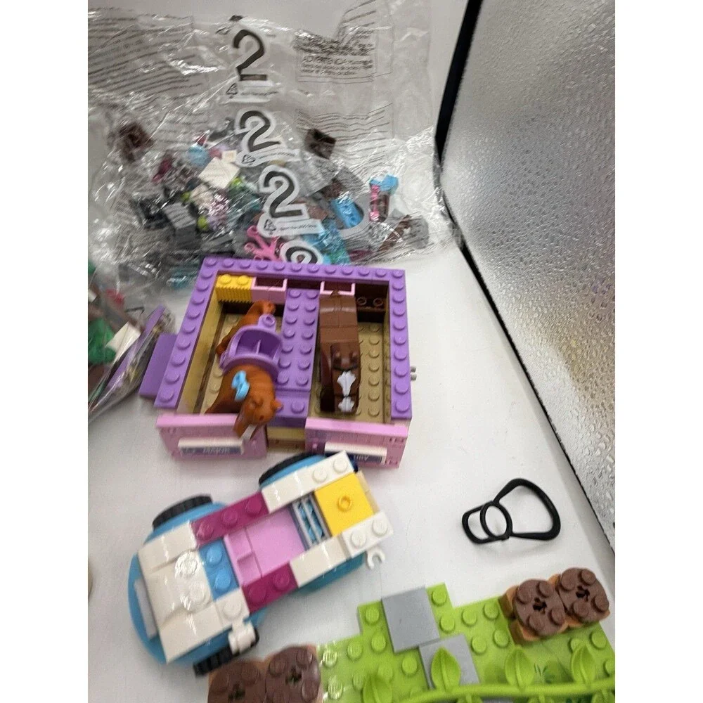 Huge Lego Friends & More Loose Lot w/ Minifigures 7.6lbs : Horses Barn Balloon +